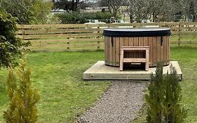 The Farmhouse, 6 Bed Property, Forres